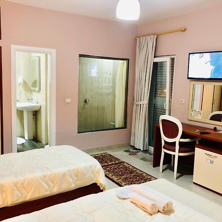 Vila Ada Hotel Tirana Exteriör bild